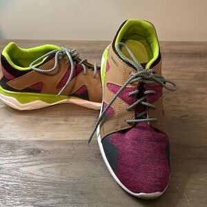 Merrell Women's 1SIX8 Lace Fashion Jazzy Sneaker - Size 8